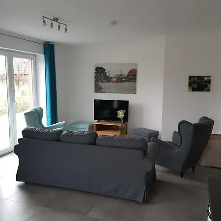 Apartment Wunderschoenes In Fedderwardersiel Mit Terrasse Butjadingen