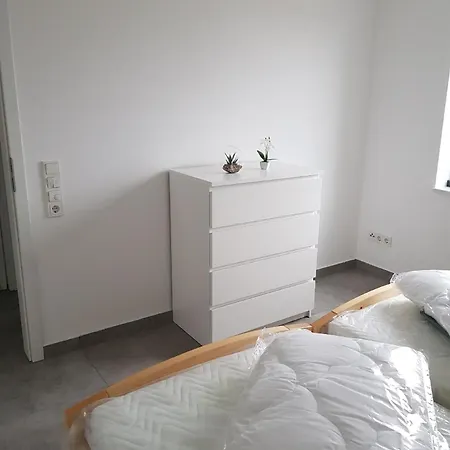 Apartment Wunderschoenes In Fedderwardersiel Mit Terrasse