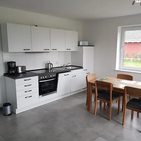 Wunderschoenes In Fedderwardersiel Mit Terrasse Apartment Butjadingen